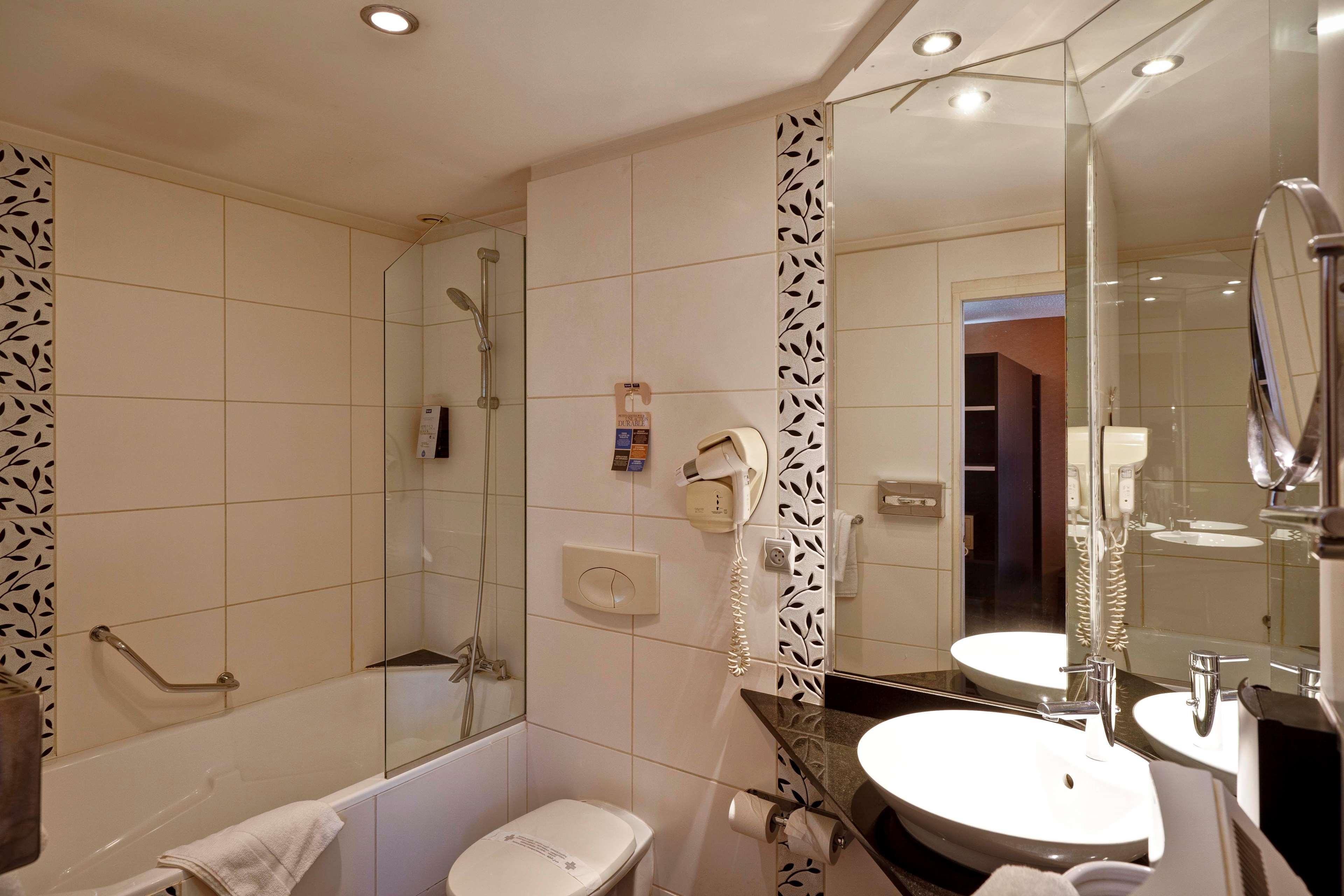Hotel Kyriad Lyon Sud Genis Laval