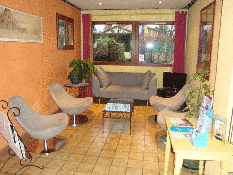 Hotel Kyriad Lyon Sud Genis Laval 3*